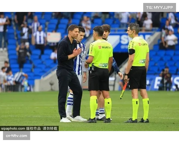 全北现代主帅波耶特因批评裁判被罚款 联盟认定关键判罚确有误判