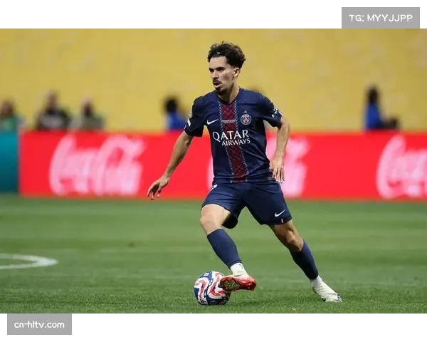 维蒂尼亚十四轮献四次助攻 成巴黎中场组织核心